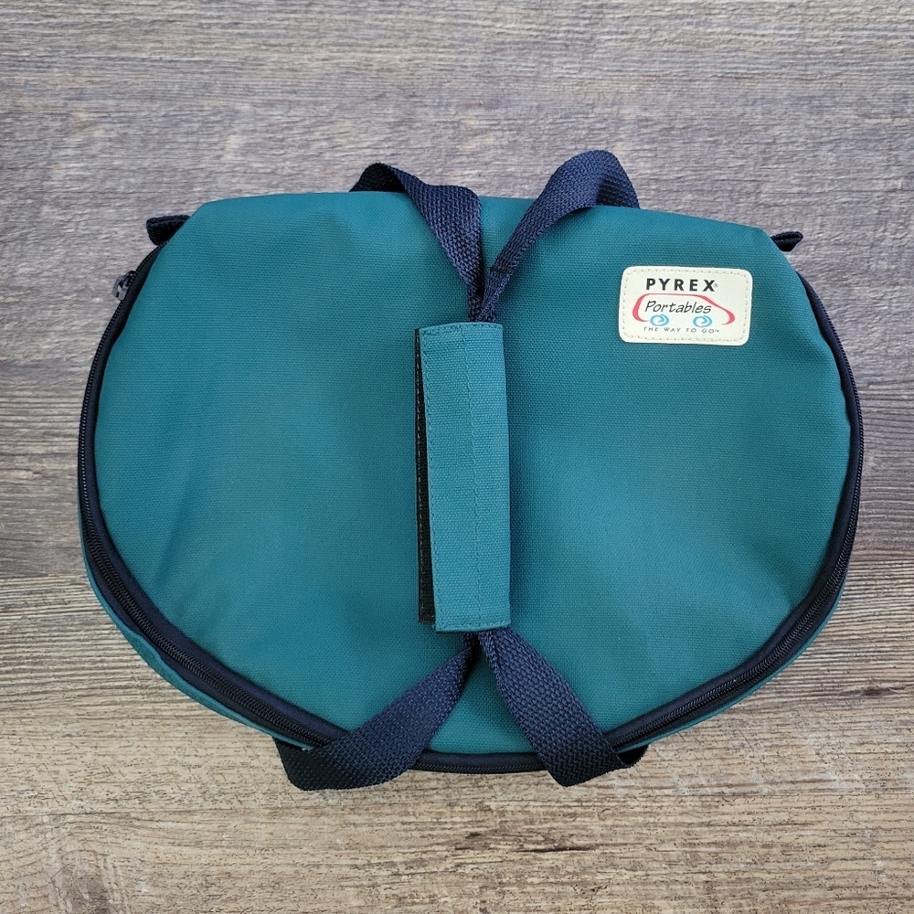 Pyrex vintage portable bag